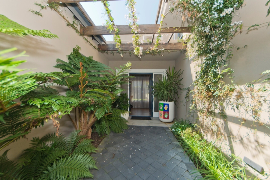 4 Bedroom Property for Sale in Eastford Western Cape